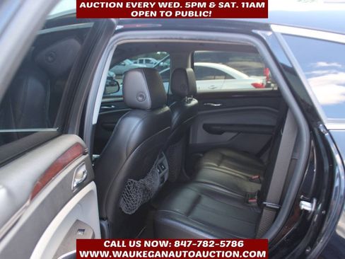Used 2011 Cadillac SRX Luxury FWD image 6