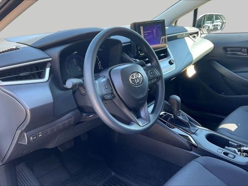 Used 2026 Toyota Corolla LE FWD image 17