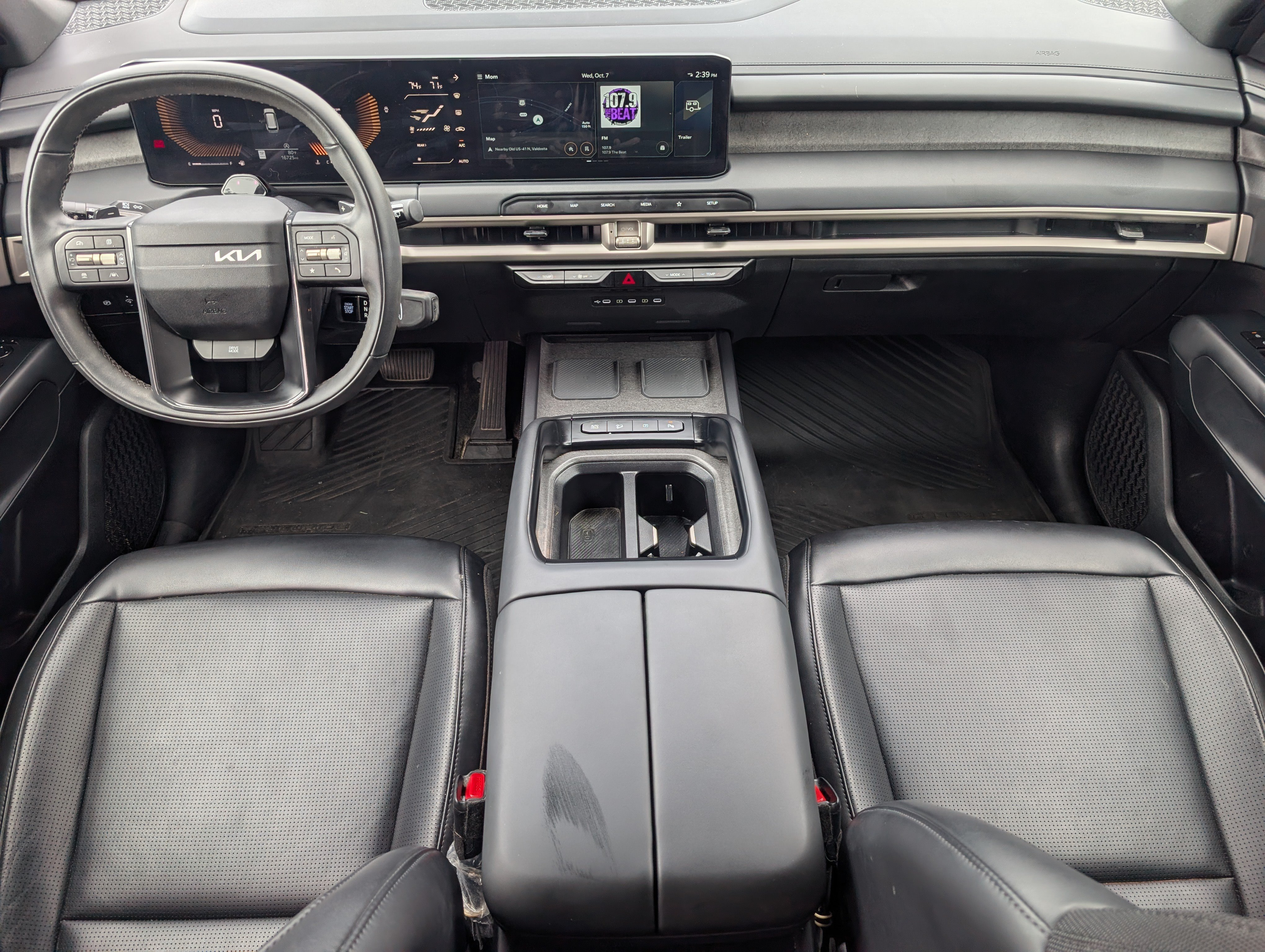 Used 2027 Kia Telluride S w/ Towing Package FWD image 5