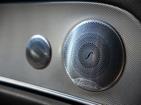 Used 2018 Mercedes-Benz E 300 4MATIC w/ Premium 2 Package image 26