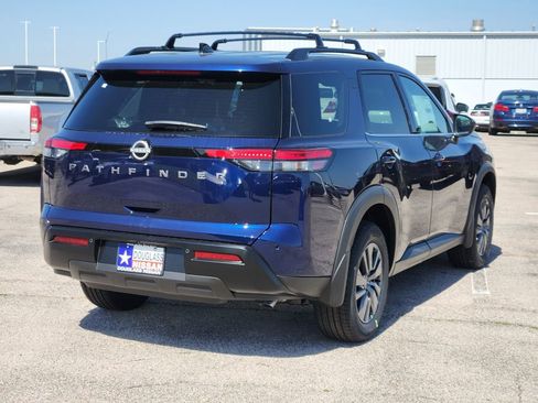 New 2026 Nissan Pathfinder SV FWD image 3
