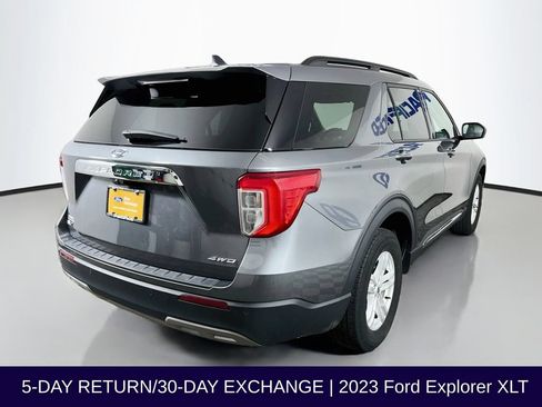 Certified 2023 Ford Explorer XLT w/ Equipment Group 202A AWD/4WD image 8
