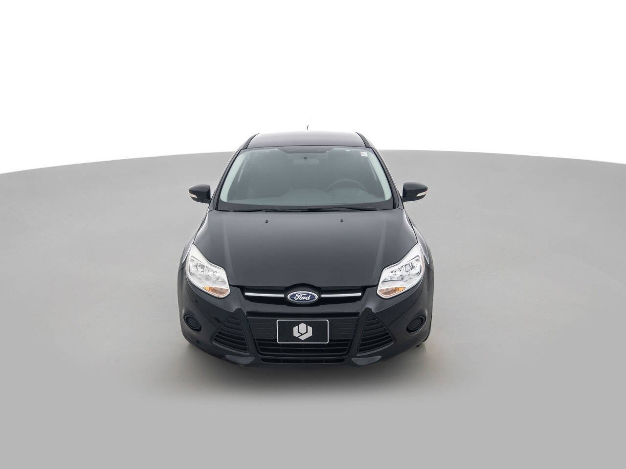 Used 2013 Ford Focus SE FWD image 2