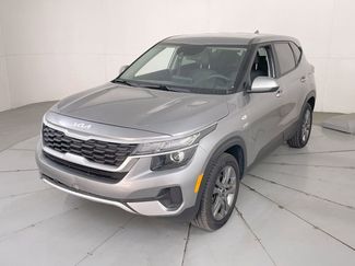 Used 2022 Kia Seltos LX image 1