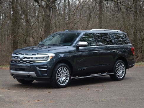 Used 2022 Ford Expedition Platinum image 24