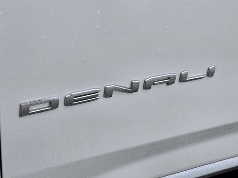 Used 2021 GMC Yukon XL Denali RWD image 48