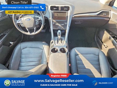 Used 2014 Ford Fusion SE w/ Equipment Group 202A FWD image 11