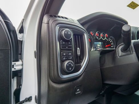 Used 2022 Chevrolet Silverado 3500 LT w/ Convenience Package AWD/4WD image 21