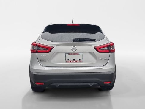 Certified 2022 Nissan Rogue Sport SL w/ Premium Package AWD/4WD image 4
