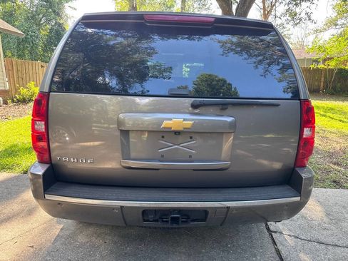 Used 2013 Chevrolet Tahoe LTZ image 4