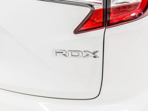 Used 2019 Acura RDX FWD image 8