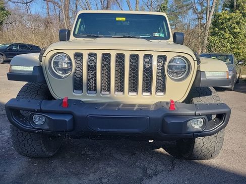 Used 2022 Jeep Gladiator Rubicon w/ LED Lighting Group image 2