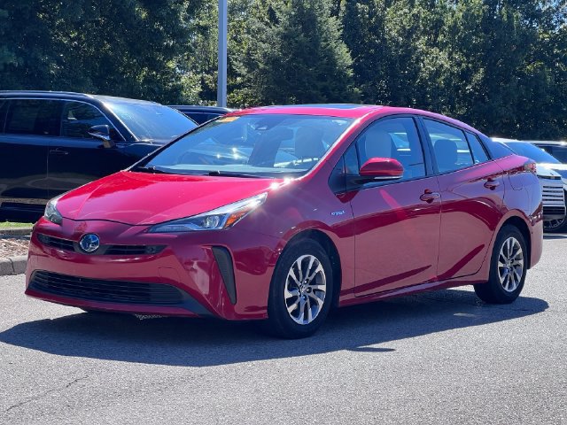 Used 2021 Toyota Prius Limited w/ Premium Convenience Package FWD image 4