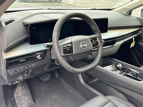 New 2025 Nissan Murano SL image 12