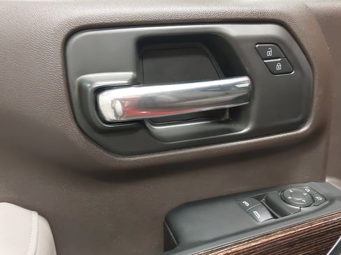 Used 2024 GMC Sierra 3500 SLE w/ SLE Convenience Package image 25