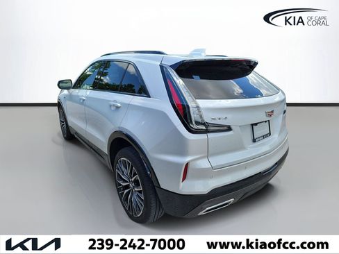 Used 2024 Cadillac XT4 Sport FWD image 4