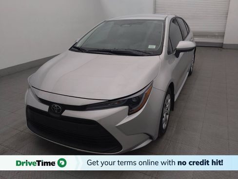 Used 2025 Toyota Corolla LE FWD image 1