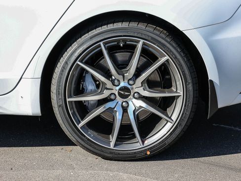 New 2026 Genesis G70 2.5T Prestige image 8