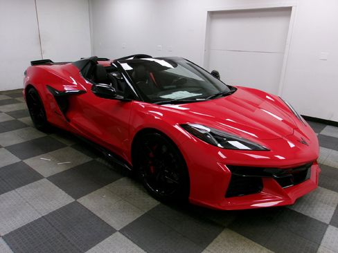 New 2025 Chevrolet Corvette Z06 w/ Stealth Interior Trim Package image 19