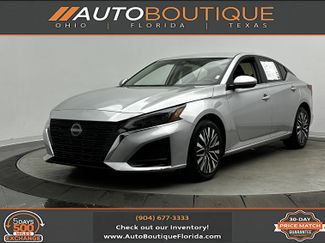 Used 2023 Nissan Altima 2.5 SV video 1