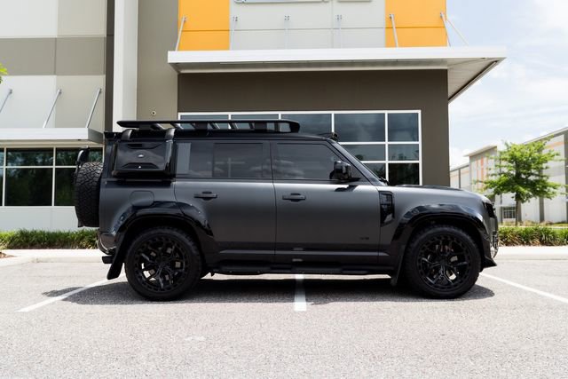 Used 2023 Land Rover Defender 110 Carpathian Edition AWD/4WD image 2