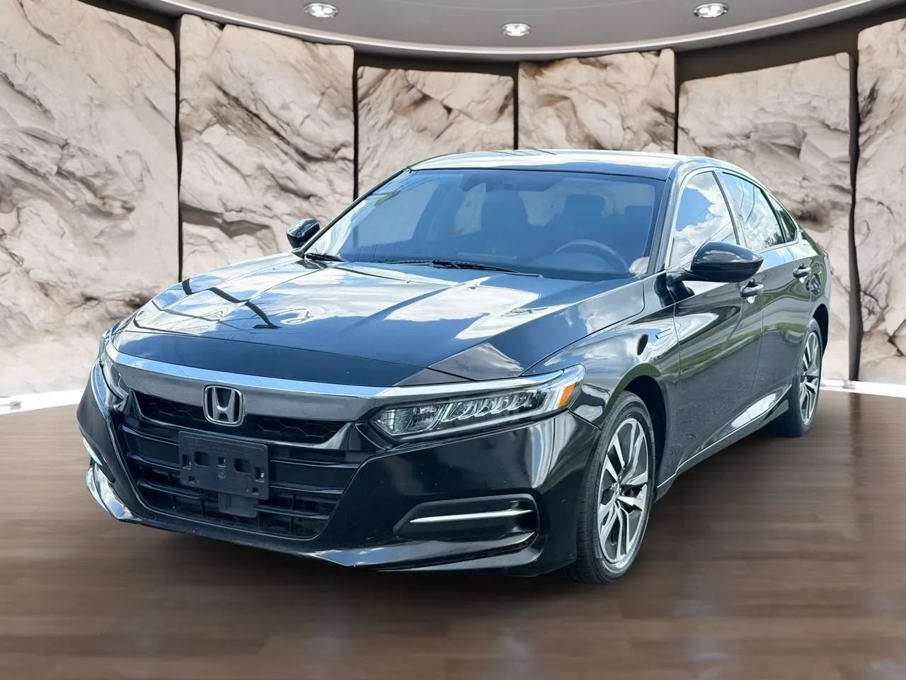 Used 2020 Honda Accord Hybrid image 3