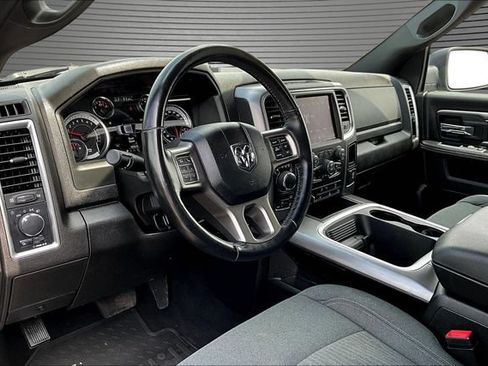 Used 2022 RAM 1500 Warlock w/ Electronics Group AWD/4WD image 18