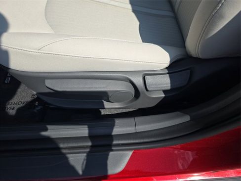 Certified 2025 Hyundai Sonata SE image 12