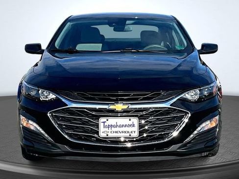Used 2023 Chevrolet Malibu LT image 2