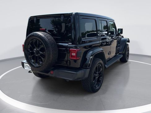 Used 2021 Jeep Wrangler Unlimited Sahara w/ Cold Weather Group AWD/4WD image 8