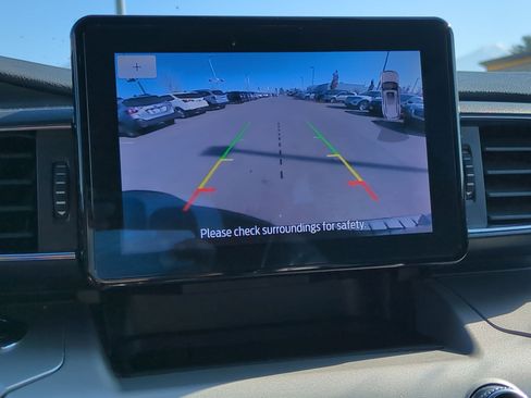 Used 2023 Ford Explorer XLT w/ Equipment Group 202A image 26