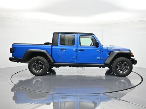 Used 2022 Jeep Gladiator Rubicon w/ LED Lighting Group AWD/4WD image 4