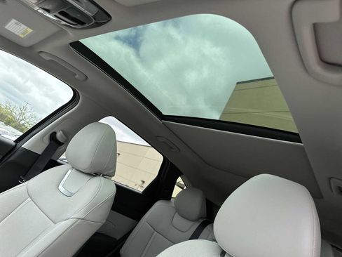 New 2026 Hyundai Tucson Limited w/ Tow & Go Package FWD image 21