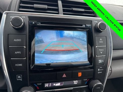 Used 2015 Toyota Camry XLE image 28