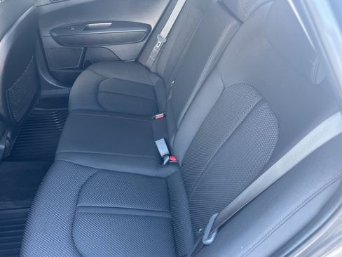 Used 2020 Kia Optima LX image 11