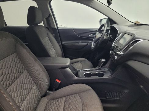 Used 2018 Chevrolet Equinox LT FWD image 21