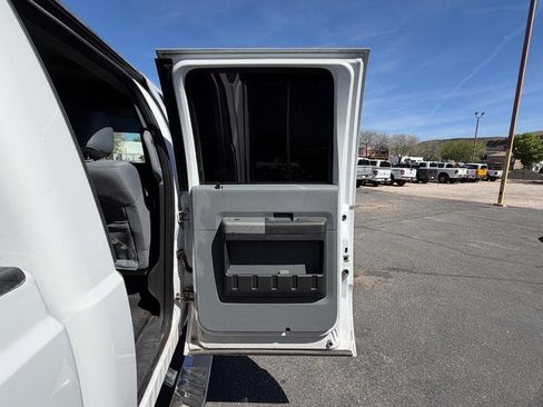 Used 2015 Ford F250 XLT w/ Advanced Security Group AWD/4WD image 24