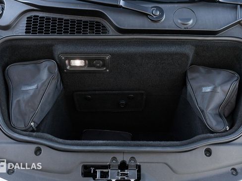 Used 2020 Lamborghini Huracan EVO image 27