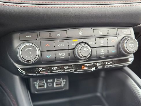 New 2026 Dodge Durango GT w/ Blacktop Package image 21