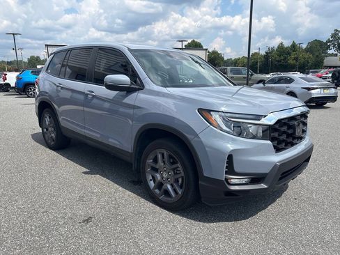 Used 2023 Honda Passport EX-L image 10