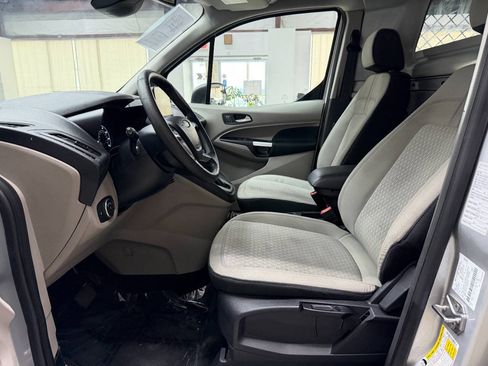 Used 2020 Ford Transit Connect XLT FWD image 11