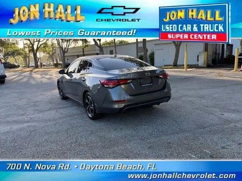 Used 2024 Nissan Sentra SV w/ All-Weather Package image 8