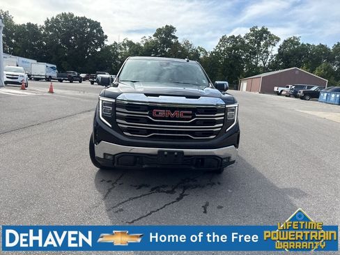 Used 2025 GMC Sierra 1500 SLT AWD/4WD image 9