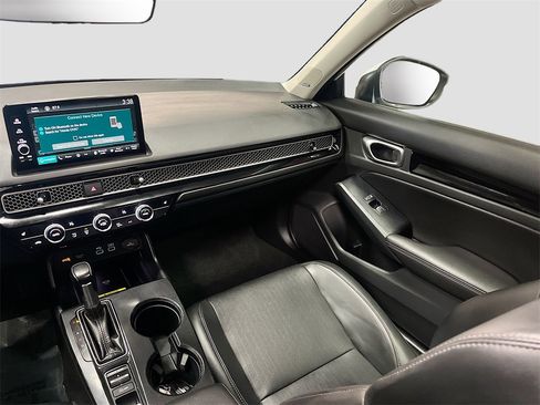 Used 2023 Honda Civic Touring image 25