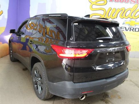 Used 2021 Chevrolet Traverse RS w/ LPO, Floor Liner Package AWD/4WD image 6