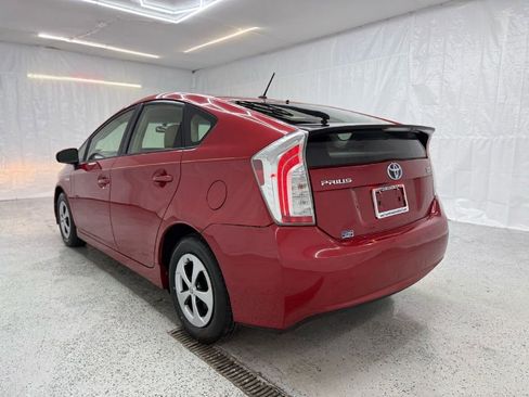 Used 2013 Toyota Prius Three image 7