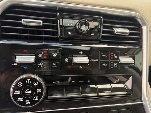 New 2026 Nissan Armada Platinum Reserve image 17