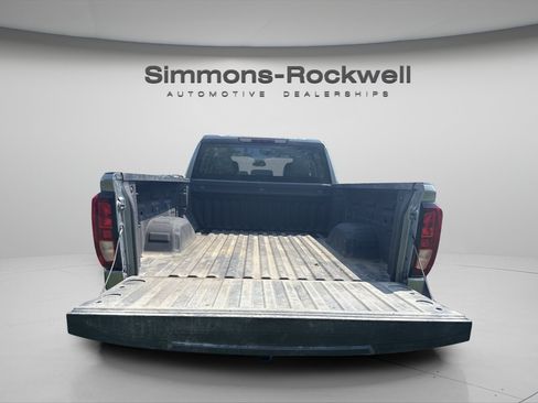 Used 2023 GMC Sierra 1500 Pro AWD/4WD image 5