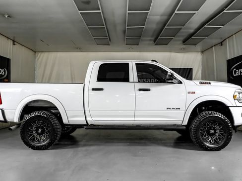 Used 2022 RAM 2500 Tradesman w/ Snow Chief Group AWD/4WD image 6
