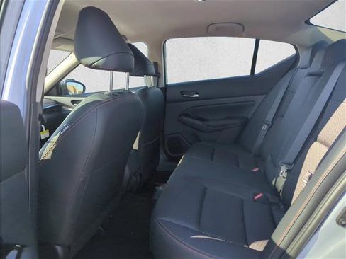 New 2025 Nissan Altima 2.5 SR image 17